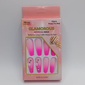 Nails (press on nails)